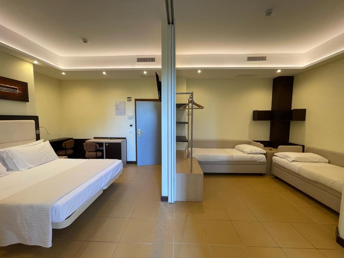 Hotel City Rimini Luaran gambar