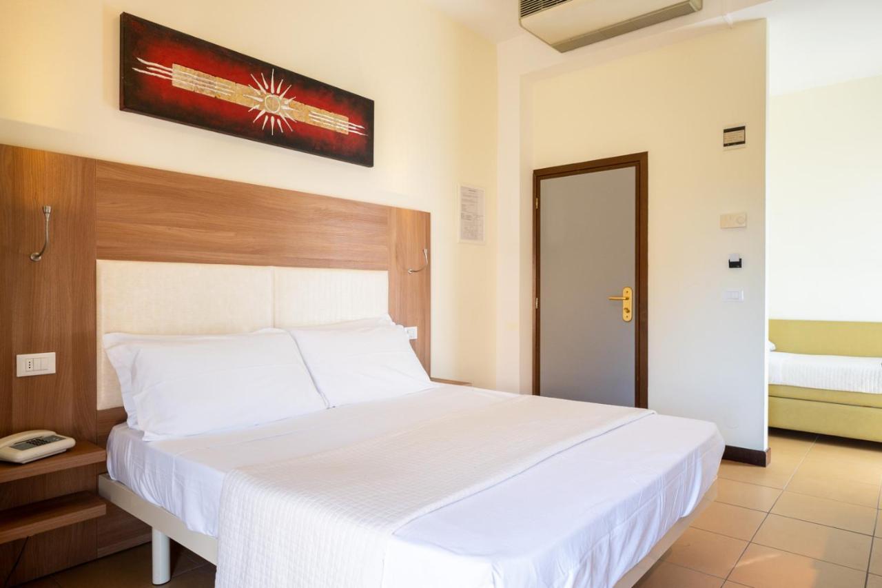 Hotel City Rimini Luaran gambar