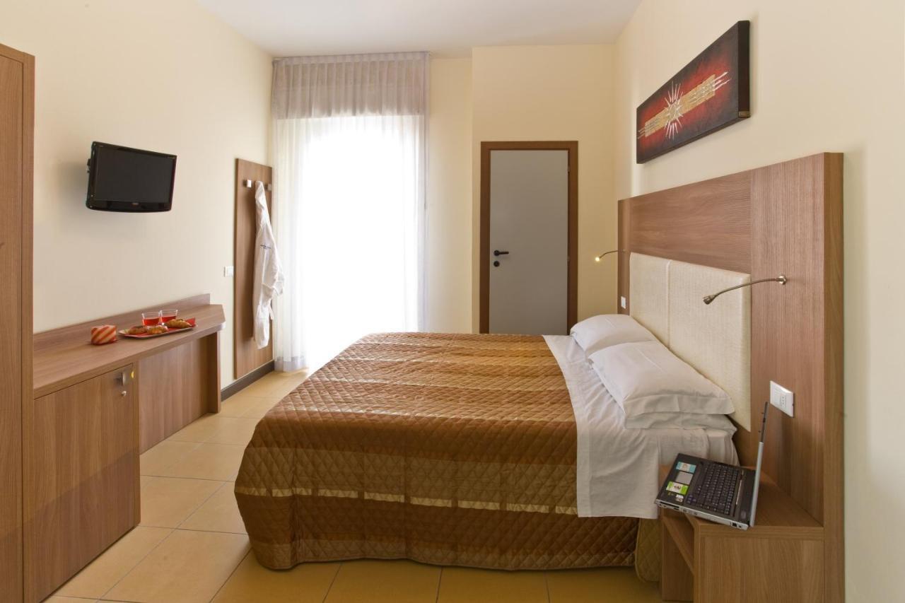 Hotel City Rimini Luaran gambar